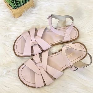 SaltWater Sandals women’s size 9, soft pink